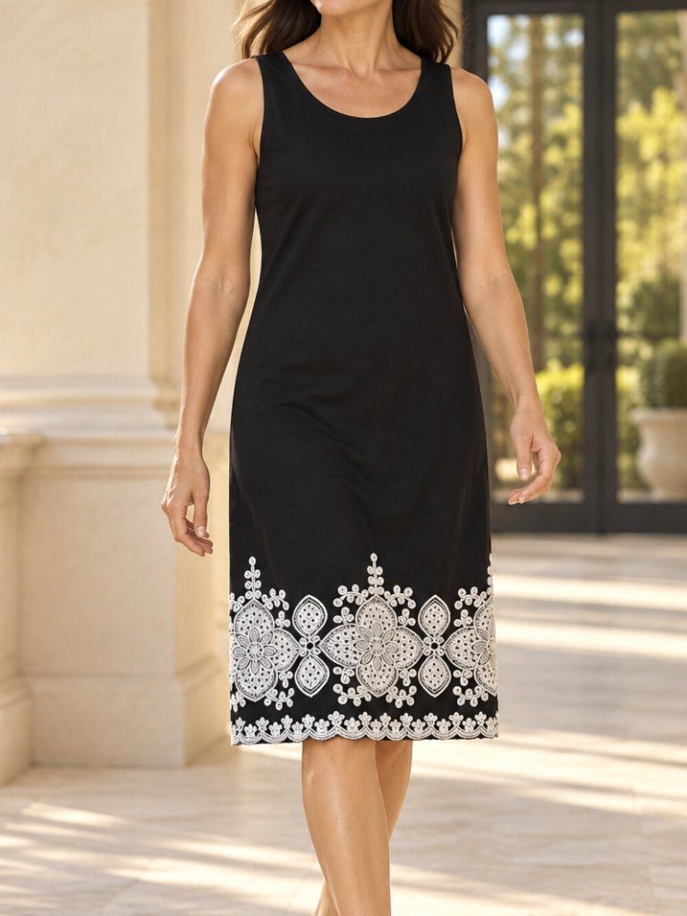 Talbots Black Cotton White Embroidered Border Sleeveless Shift Dress Petite Smal